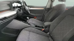 Used 2024 VW Golf VIII Life Estate | £16,088 (Super price)