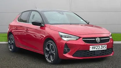 Second-hand Vauxhall Corsa Ultimate 131 CP (96 kW) 2023 Roșu Hatchback