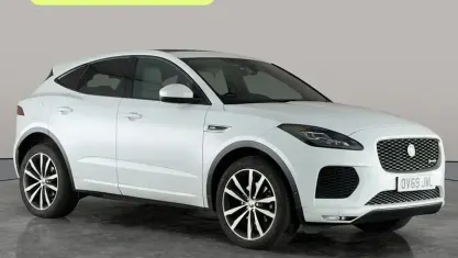 Usado Jaguar E-Pace R-Dynamic 180 HP (132 kW) 2019 Branco SUV