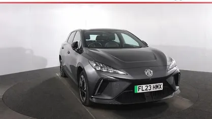 Begagnad MG MG4 EV Trophy 150 kW (204 HK) 2025 Halvkombi