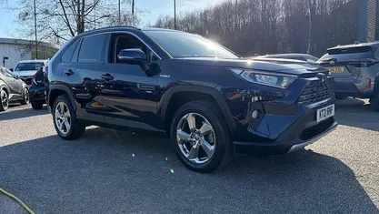 Used Toyota RAV4 Design 218 HP (160 kW) 2025 SUV