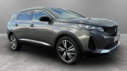 Used Peugeot 5008 Premium 131 HP (96 kW) 2022 Grey SUV