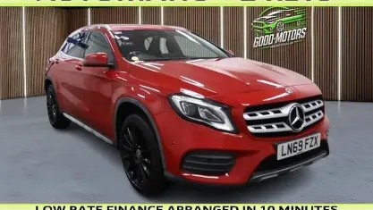 Käytetty Mercedes GLA180 AMG line 122 HP (89 kW) 2020 Katumaasturi