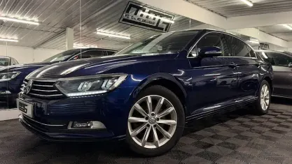 Used VW Passat Business 120 HP (88 kW) 2018 Blue Sedan