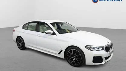 Begagnad BMW 520 M Sport 184 HK (135 kW) 2022 Vit Sedan