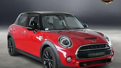 Used Mini Cooper S Hatch 192 HP (141 kW) 2018 Red Hatchback