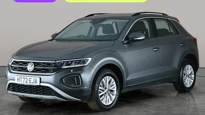 Begagnad VW T-Roc Life 110 HK (80 kW) 2023 Grå SUV