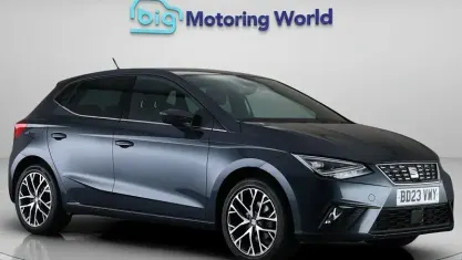 Używany Seat Ibiza XCELLENCE 110 KM (80 kW) 2023 Szary Hatchback