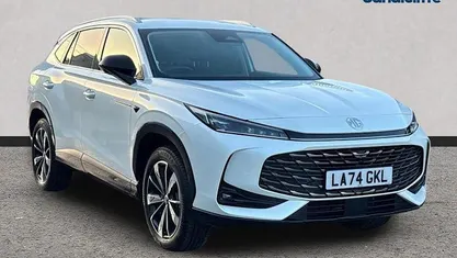 Metallic white pearl Used 2024 MG HS SE SUV | £17,142 (Fair price)