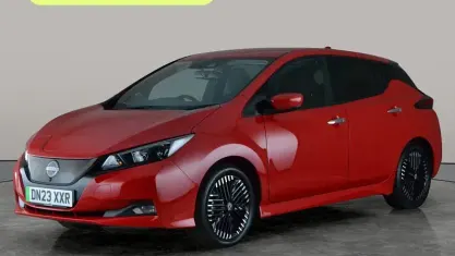 Używany Nissan Leaf N-Connecta 110 kW (150 KM) 2025 Hatchback