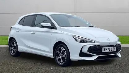 White Used 2025 MG MG3 Trophy Hatchback | £16,995 (Fair price)