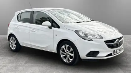 Used Vauxhall Corsa 75 HP (55 kW) 2017 White Hatchback