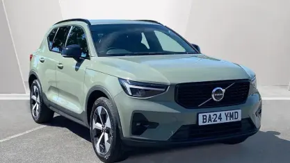 Used Volvo XC40 Plus 163 HP (119 kW) 2026 SUV