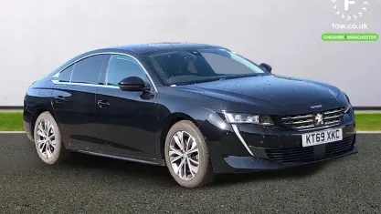 Gebraucht Peugeot 508 Allure 225 PS (165 kW) 2020 Schwarz Kleinwagen