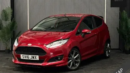 Used Ford Fiesta Zetec 125 HP (91 kW) 2016 Hatchback