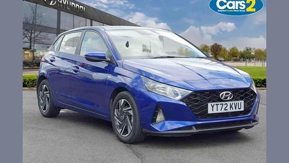Używany Hyundai i20 SE 101 KM (74 kW) 2022 Niebieski Hatchback