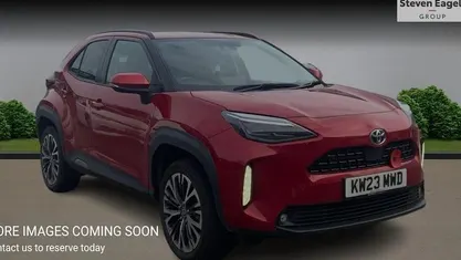 Used 2025 Toyota Yaris Hybrid Estate | £23,864 (Fair price)