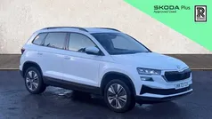 White Used 2023 Skoda Karoq SE Drive SUV | £19,781 (Fair price)