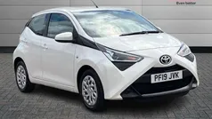 Used 2019 Toyota Aygo X-play Hatchback | £7,885 (Fair price)