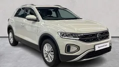 Used 2022 VW T-Roc Life SUV | £20,277 (Fair price)