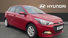 Red Used 2017 Hyundai i20 SE Hatchback | £9,048 (Fair price)