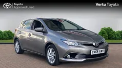 Used 2016 Toyota Auris Hatchback | £8,883 (Fair price)