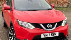 Red Used 2016 Nissan Qashqai Tekna SUV | £8,995 (Fair price)