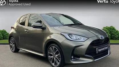 Used 2025 Toyota Yaris Hybrid Hatchback | £18,483 (Good price)