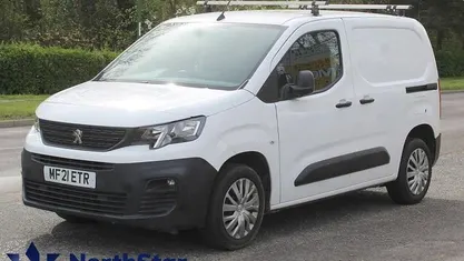 Used Peugeot Partner 131 HP (96 kW) 2021 White MPV