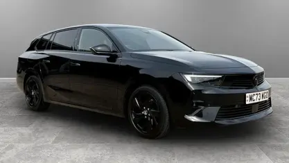 Used Vauxhall Astra S 131 HP (96 kW) 2023 Black Estate