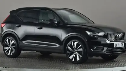 Used Volvo XC40 R-Design Pro 262 HP (192 kW) 2021 Black SUV