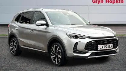 New MG ZS Trophy 196 HP (144 kW) 2025 Silver SUV