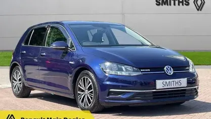Used VW Golf VII SE 131 HP (96 kW) 2018 Hatchback