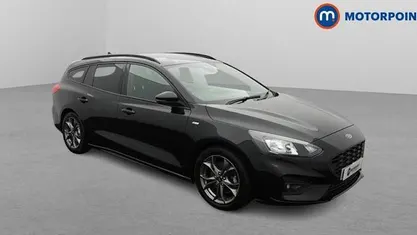 Used 2020 Ford Focus ST-Line Estate | £13,749 (Fair price)