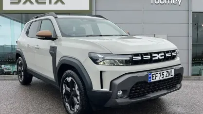 New Dacia Duster Extreme 156 HP (114 kW) 2025 Beige SUV