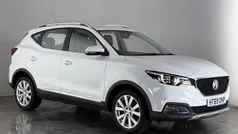 White Used 2019 MG ZS Exclusive Hatchback | £12,150 (Fair price)