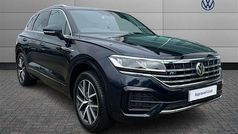 Blue Used 2019 VW Touareg R-line SUV | £26,555 (Fair price)