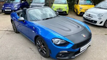Used Abarth 124 Spider 170 HP (125 kW) 2018 Blue Cabriolet