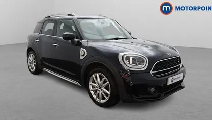 Begagnad Mini Cooper S Sport 220 HK (161 kW) 2022 Halvkombi