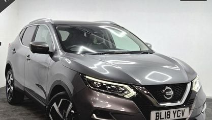 Usado Nissan Qashqai Tekna 110 HP (80 kW) 2018 Cinzento SUV