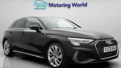 Begagnad Audi A3 Sportback S-Line 150 HK (110 kW) 2024 Svart Halvkombi