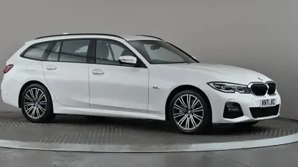 Used BMW 330e M Sport 292 HP (214 kW) 2021 White Estate