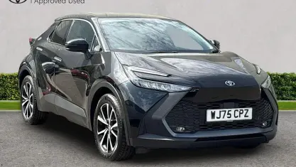 Używany Toyota C-HR Design 223 KM (164 kW) 2025 Czarny SUV