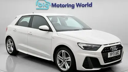 Used Audi A1 Sportback S-Line 110 HP (80 kW) 2022 White Hatchback