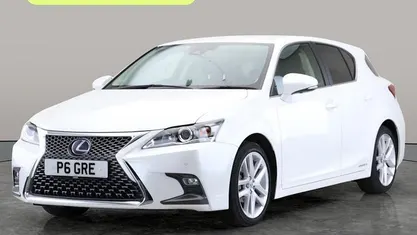 Used Lexus CT200h Luxury Line 136 HP (100 kW) 2018 Hatchback