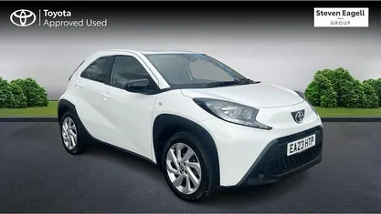 Used Toyota Aygo X PURE 72 HP (52 kW) 2025 SUV