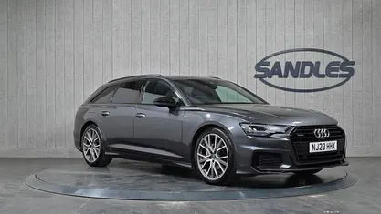 Usado Audi A6 Black Edition 204 HP (150 kW) 2023 Cinzento Carrinha