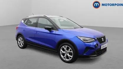 Used Seat Arona FR 110 HP (80 kW) 2023 Blue SUV