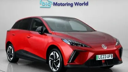 Used MG MG4 EV Trophy 150 kW (204 HP) 2025 Hatchback