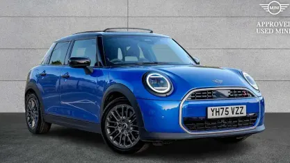 Used Mini Cooper Exclusive 150 kW (204 HP) 2025 Blue Hatchback
